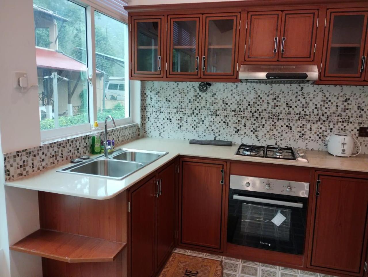 קנדי Luxury Apartment The Walkers Nest מראה חיצוני תמונה