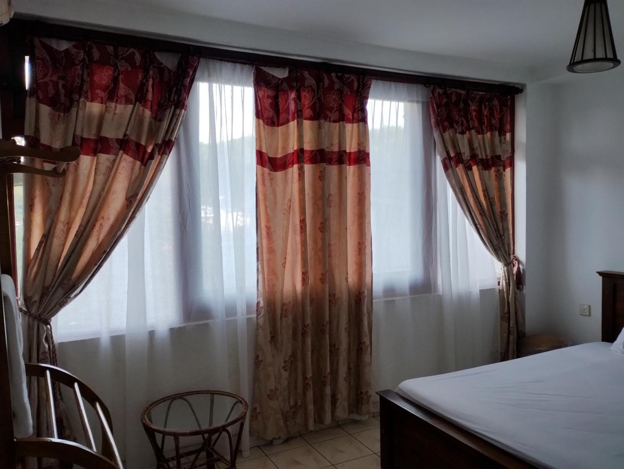 קנדי Luxury Apartment The Walkers Nest מראה חיצוני תמונה