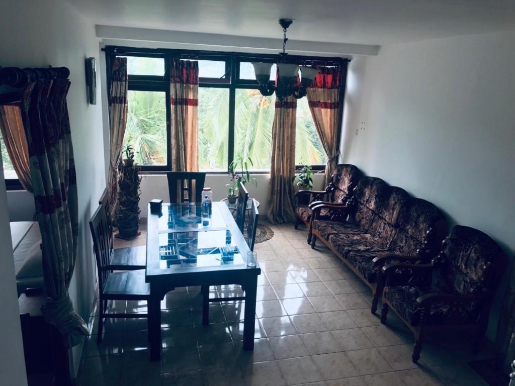 קנדי Luxury Apartment The Walkers Nest מראה חיצוני תמונה