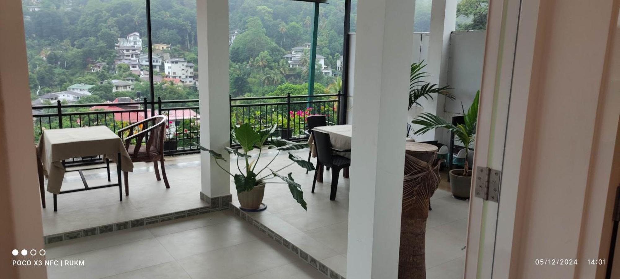 קנדי Luxury Apartment The Walkers Nest מראה חיצוני תמונה
